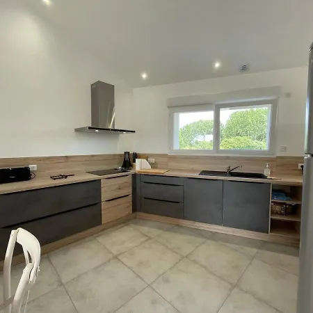 Maison Confortable 6 Pers. - 20km De La Faute Sur - 67km Puy Du Fou - Terrasse Et Proximite Routes - Fr-1-426-534 بيت للعطل